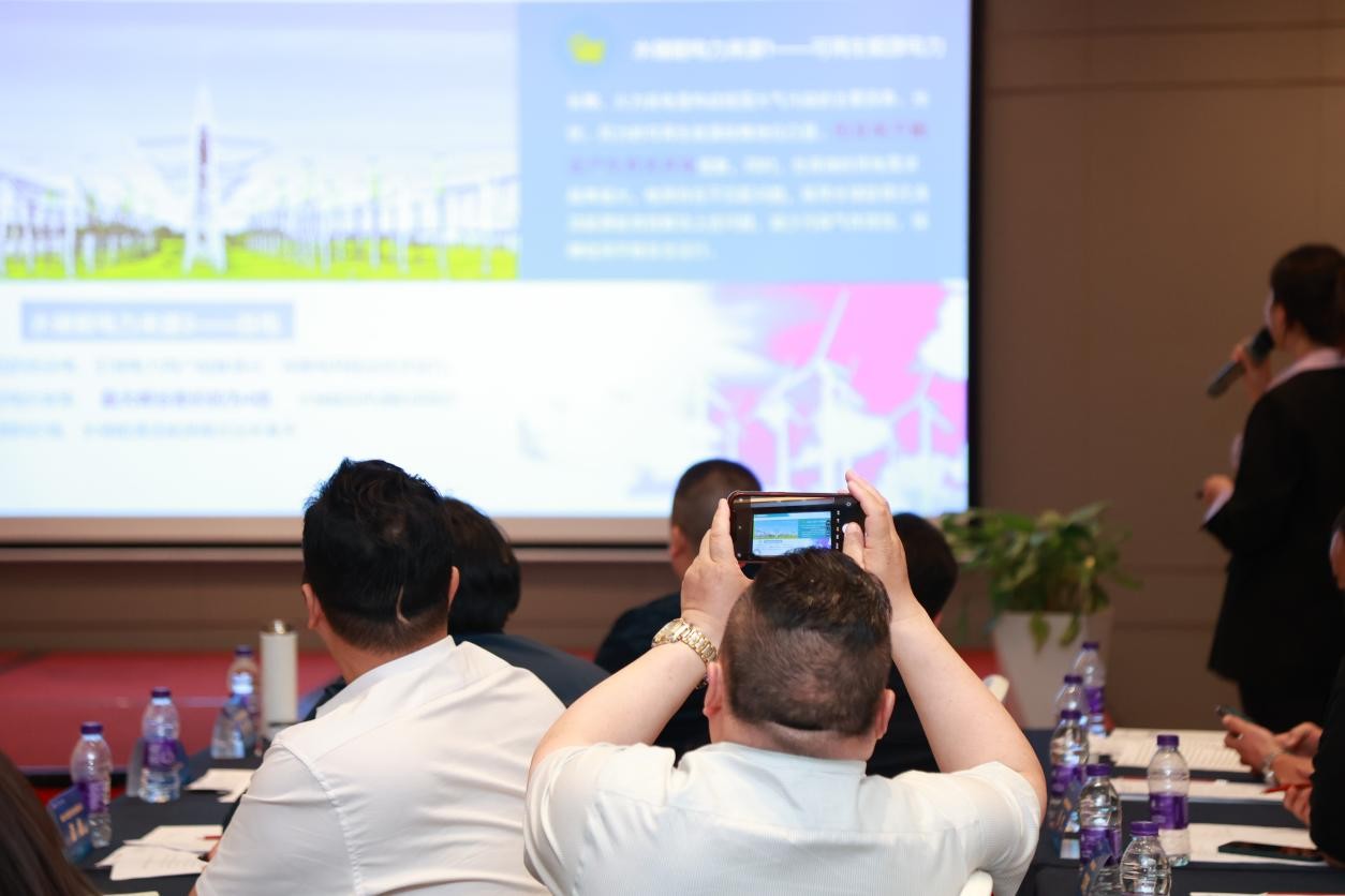 光伏電站_家用太陽能光伏發電_光伏發電代理加盟 光伏電站_家用太陽能光伏發電_光伏發電代理加盟