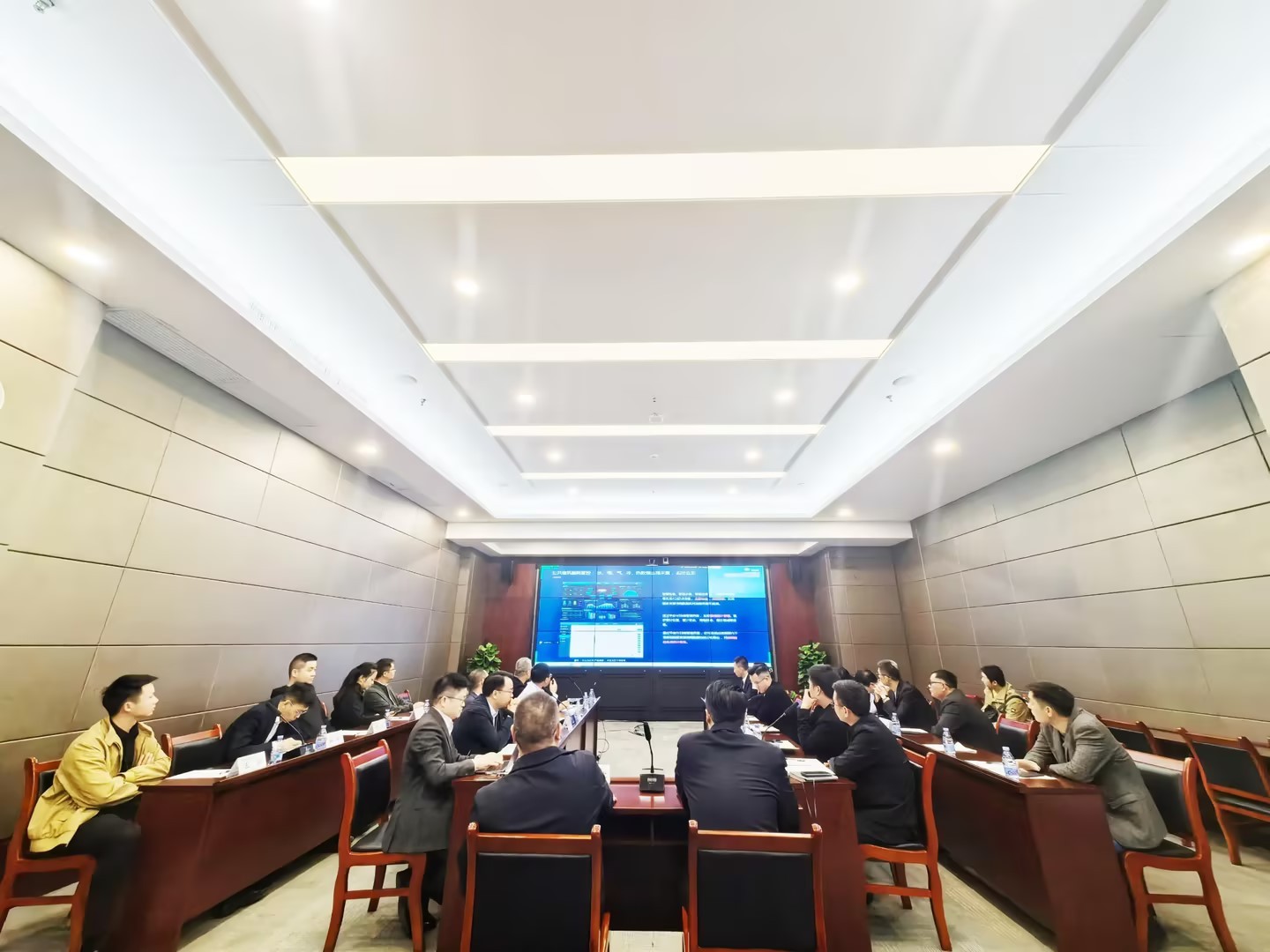 光伏電站_家用太陽能光伏發電_光伏發電代理加盟 光伏電站_家用太陽能光伏發電_光伏發電代理加盟