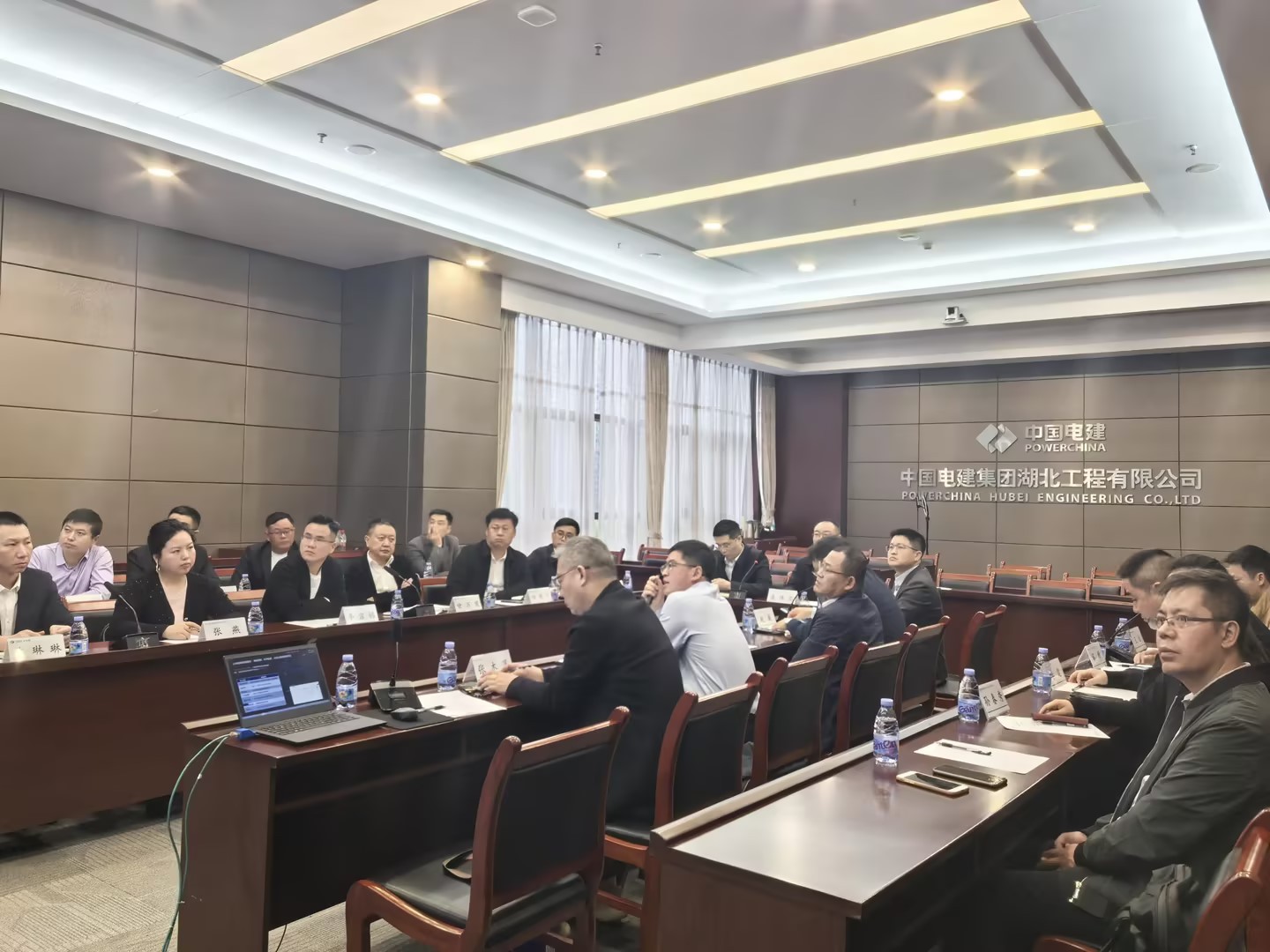 光伏電站_家用太陽能光伏發電_光伏發電代理加盟 光伏電站_家用太陽能光伏發電_光伏發電代理加盟